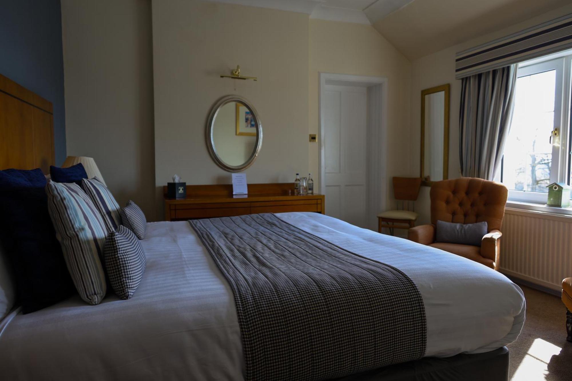 Loans Highgrove House Hotel מראה חיצוני תמונה